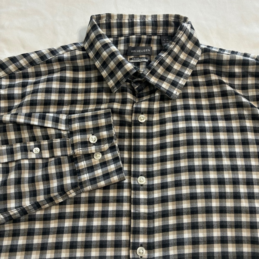 Van Heusen Mens Never Tuck Regular Fit Plaid Button Down Shirt Large Black Tan